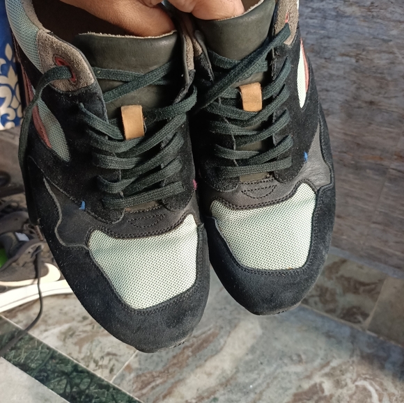 Paul Smith - Picture 10 of 15